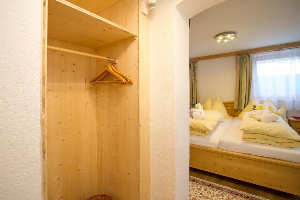 Gertis Ferienwohnung ホッホフィルツェン 部屋 写真